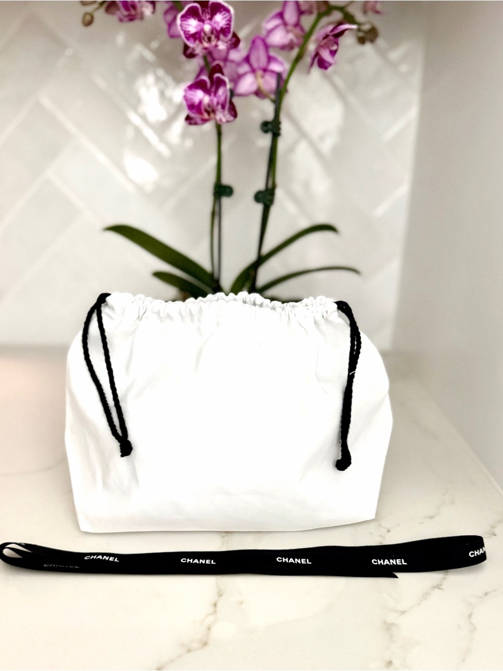 CHANEL White Drawstring Pouch with Branded Ribbon - Picture 2 of 5